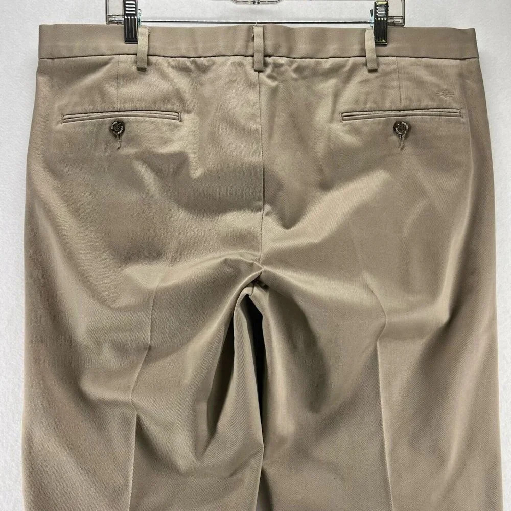 Dockers Pants Men 40x30 Chino Straight Fit Flat Front Stretch Twill Cotton Beige - Picture 5 of 11